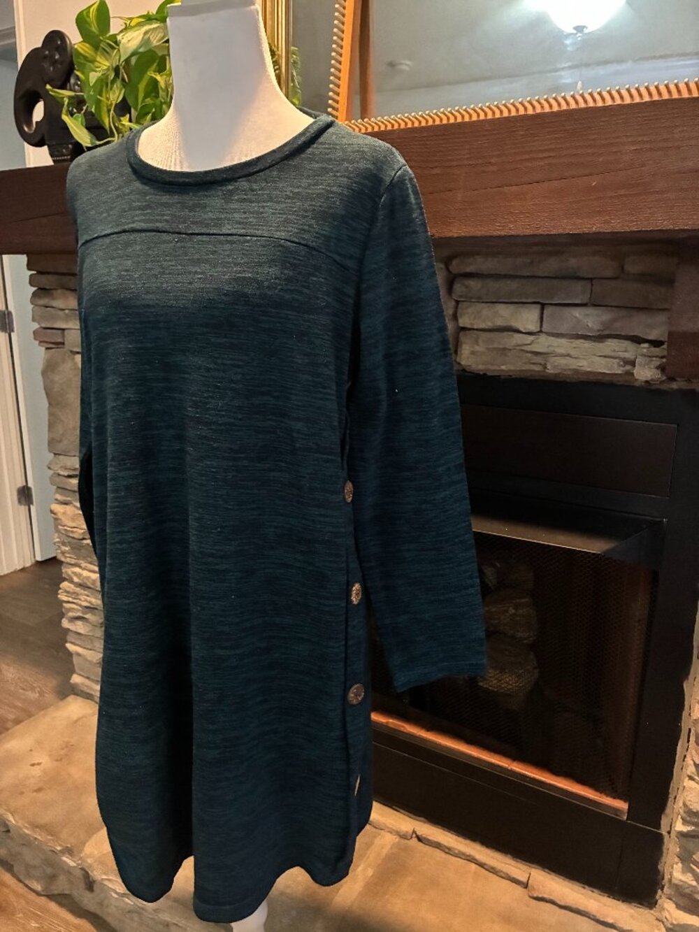 Axyeh Dark Blue Heathered Top